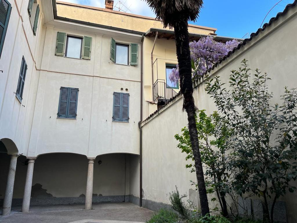 Loft Matteotti - Studio In Centro Busto Arsizio Bagian luar foto