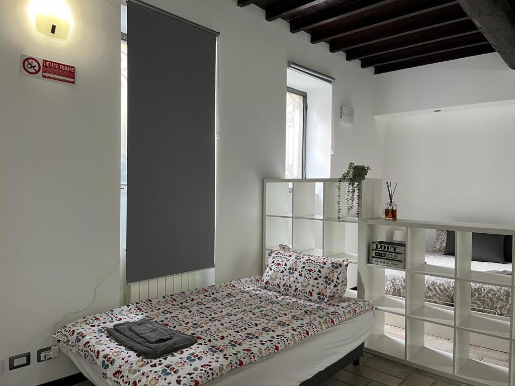 Loft Matteotti - Studio In Centro Busto Arsizio Bagian luar foto